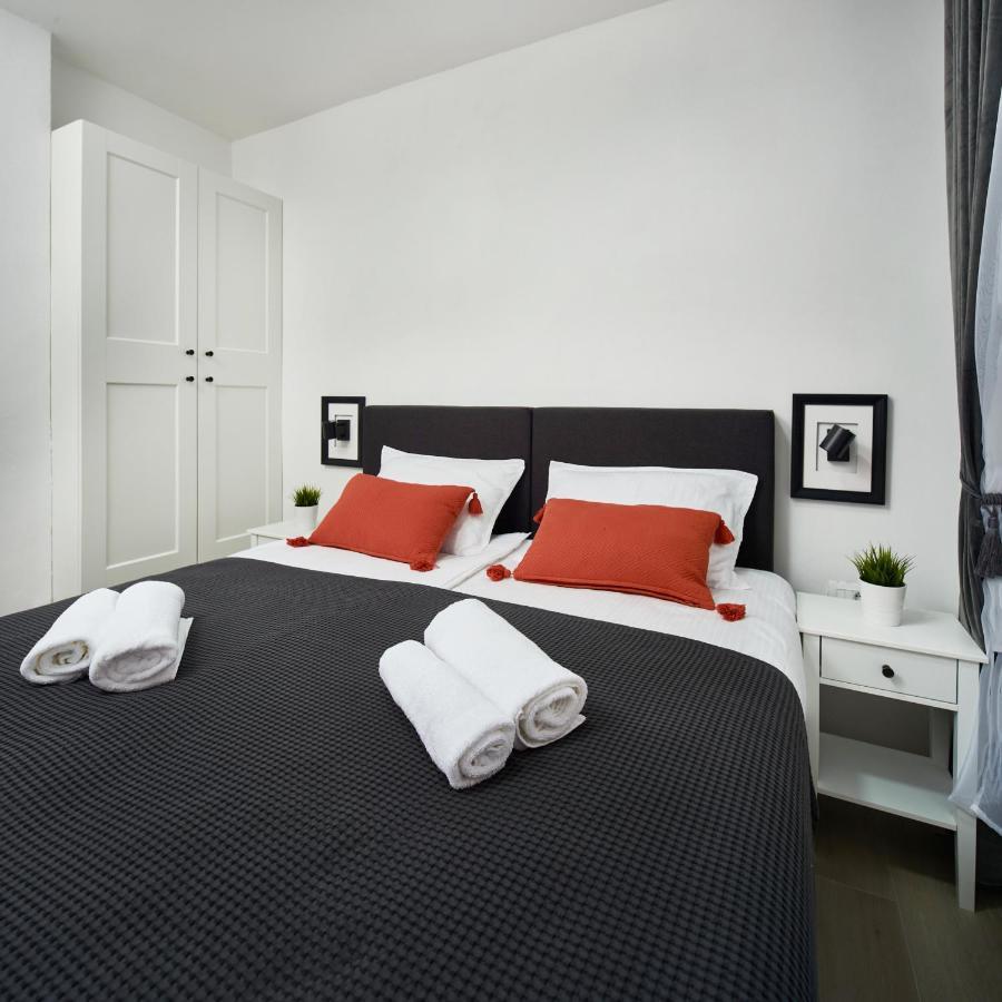 Cardo Apartments Пореч Екстер'єр фото