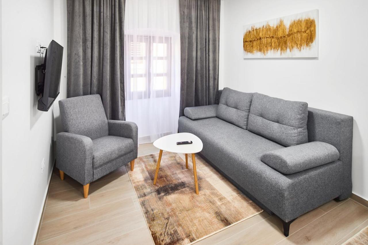 Cardo Apartments Пореч Екстер'єр фото